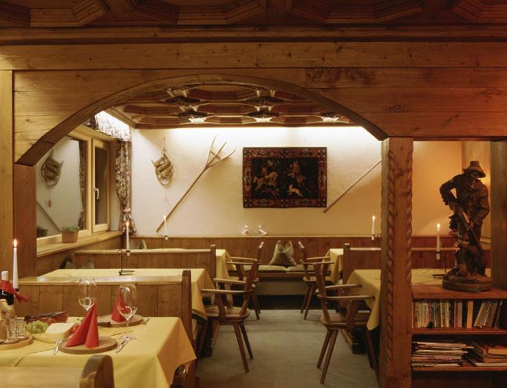 Hotel Garni Ernst Falch St. Anton am Arlberg Zewnętrze zdjęcie